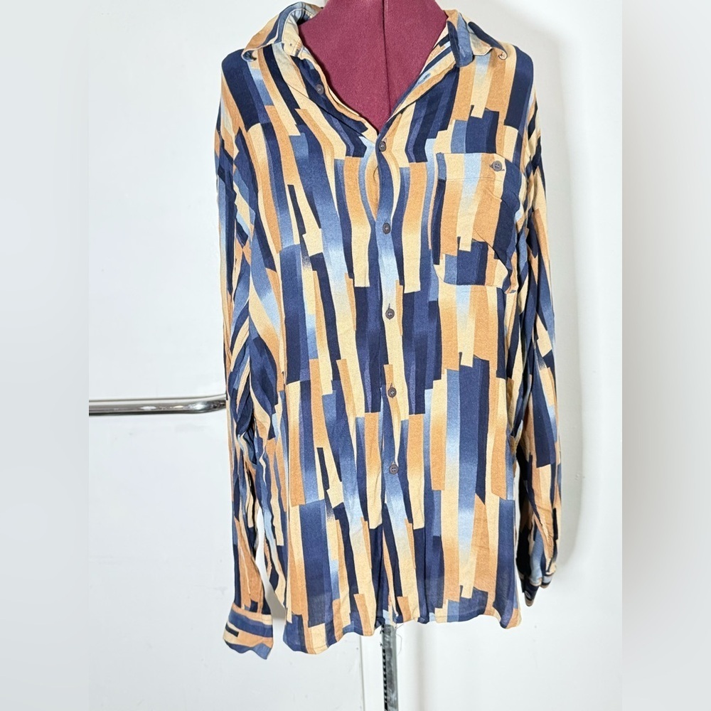 Striped Button-Up Top - Picture 3 of 9